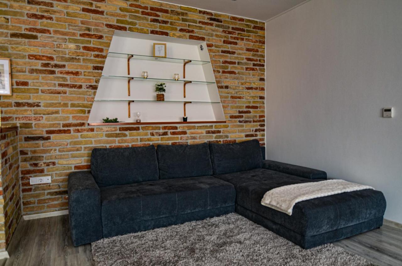 Kossuth Vendeghaz Apartment Tolna Exterior photo
